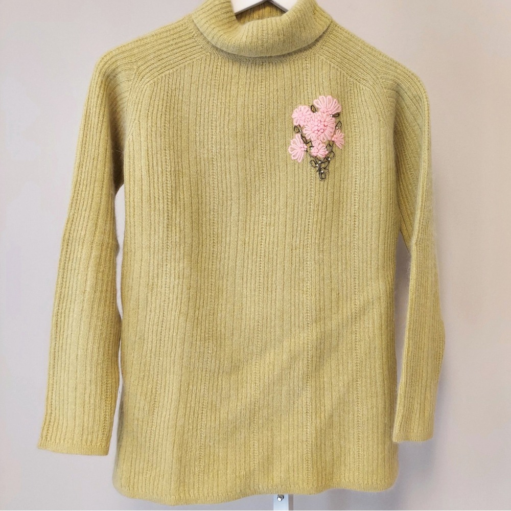 Vintage Joyce Chartreuse Lambswool Angora Embroidered Turtleneck Sweater M‎ 70s
